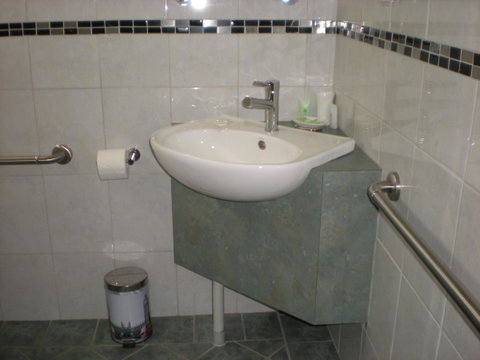 Willow Dene Holiday Apartments - Tourism Townsville 13