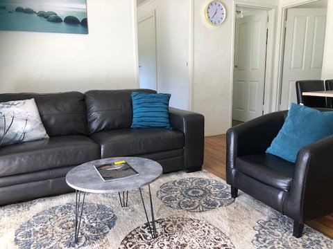 Willow Dene Holiday Apartments - Tourism Townsville 1