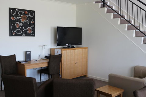 Bairnsdale International - Tourism Townsville 29