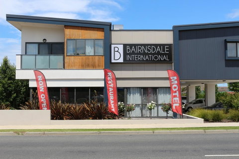 Bairnsdale International - Tourism Townsville 8