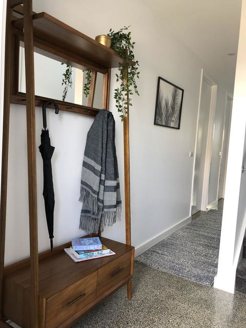 Escape On Birch - Tourism Townsville 25