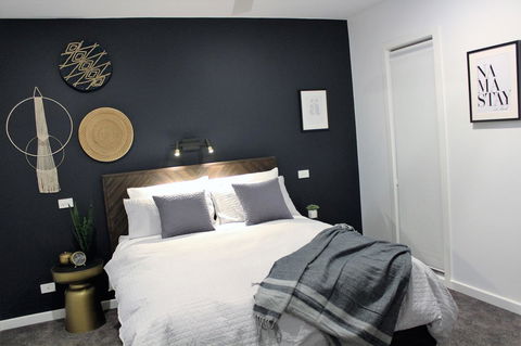 Escape On Birch - Tourism Townsville 10