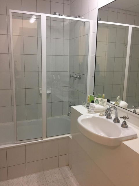 Eltham Gateway Hotel & Conference Centre - Tourism Townsville 24
