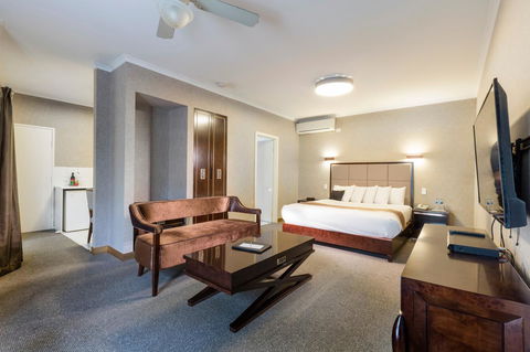 Eltham Gateway Hotel & Conference Centre - Tourism Townsville 3