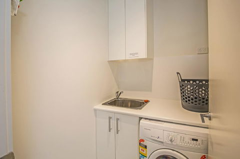 C-Scape Esplanade Cowes - Tourism Townsville 18