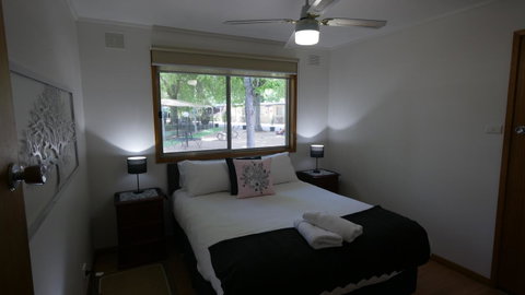 Adina Lodge Holiday Apartments - Tourism Townsville 28