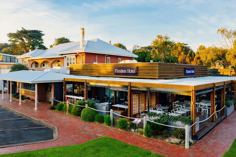 Quarters At Flinders Hotel - Tourism Townsville 1
