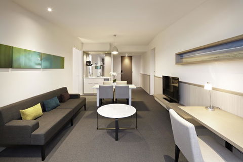Quarters At Flinders Hotel - Tourism Townsville 4
