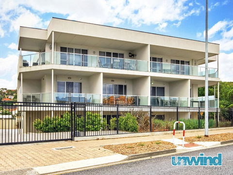 The Block Views Apartments Victor Harbor - Tourism Townsville 0