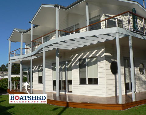 The Boatshed Waterfront B&b - Tourism Townsville 1