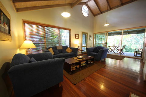 The Carrai - Tourism Townsville 0
