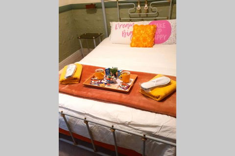 The Comfort Cottage On Williams - Tourism Townsville 1