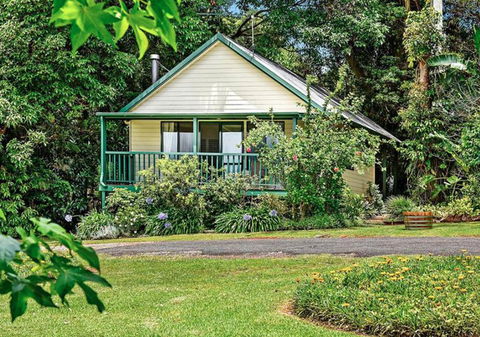 The Cottages On Mount Tamborine - Tourism Townsville 1