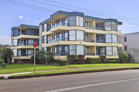 The Crest 8 33 Pacific Drive - Tourism Townsville 0
