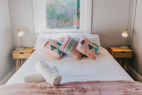 The Duke Of Wellington Hotel - Tourism Townsville 0
