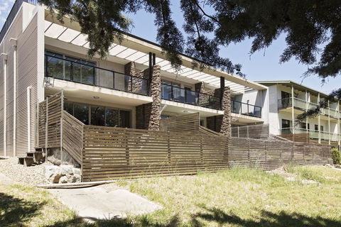 The Edge Apartment 5 Jindabyne - Tourism Townsville 1