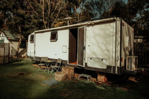 The Grampians Caravan - Tourism Townsville 1