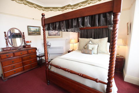The Grand On Macfie - Tourism Townsville 1