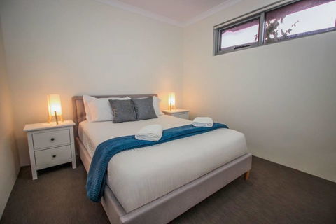 The Happy Delightful Place - Tourism Townsville 1