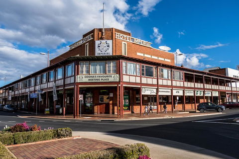 The Imperial Hotel - Tourism Townsville 0