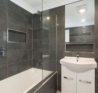 The Inlet Cottage - Tourism Townsville