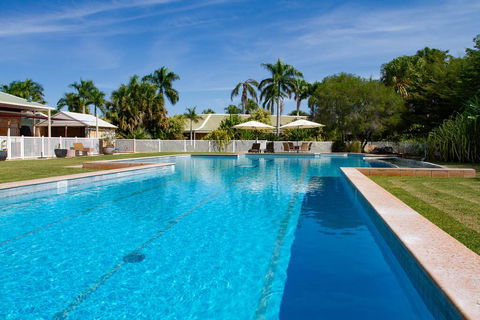 The Kimberley Grande Hotel - Tourism Townsville 3