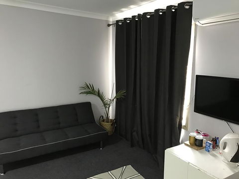 The King's Hotel Sydney - Tourism Townsville 2