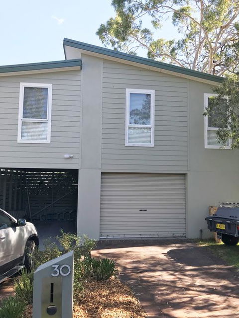 The Lake Guesthouse - Tourism Townsville 3