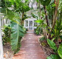 The Lakehouse in Raffetys Resort - Tourism Townsville