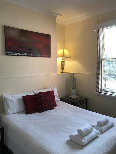 The Mews Motel - Tourism Townsville 1
