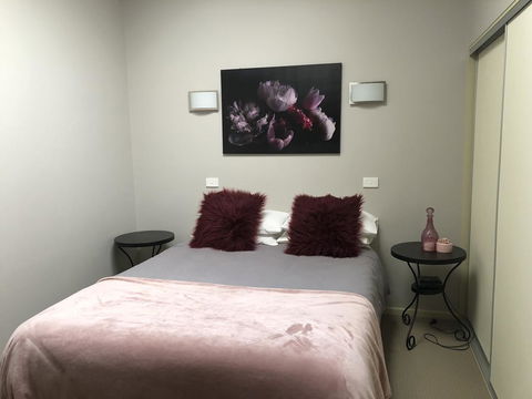 The Old Coolstore - Jonathon Apartment - Tourism Townsville 3