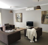 The Old Coolstore - Jonathon Apartment - Tourism Townsville