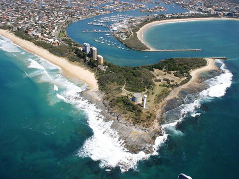 The Penthouse @ Point Cartwright - INSTANT HOTEL WINNER 2019 - Tourism Townsville 2