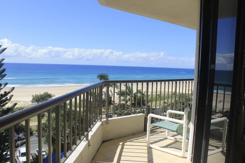 The Rocks Resort - Official - Tourism Townsville 3