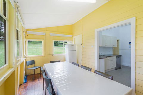 The Seamist Cottage - Tourism Townsville 0