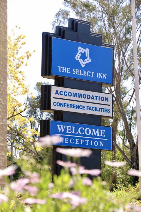 The Select Inn Penrith - Tourism Townsville 3