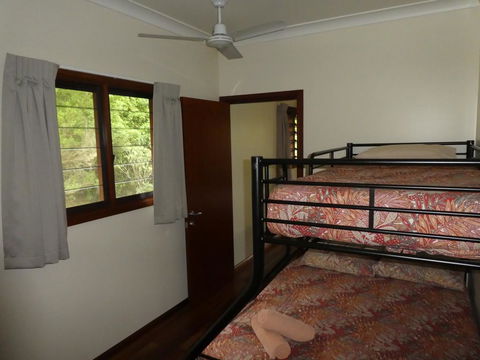 The Summit Bed & Breakfast - Tourism Townsville 1