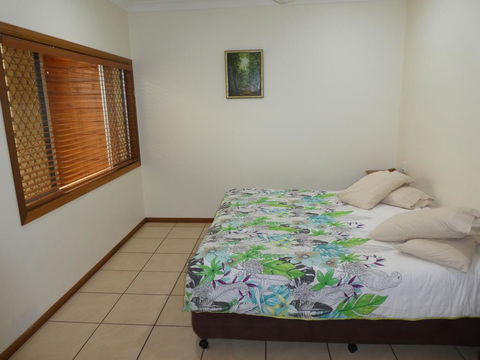 The Summit Rainforest Retreat - Tourism Townsville 0