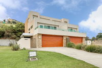 Book Lakes Entrance Accommodation Vacations Tourism Townsville Tourism Townsville