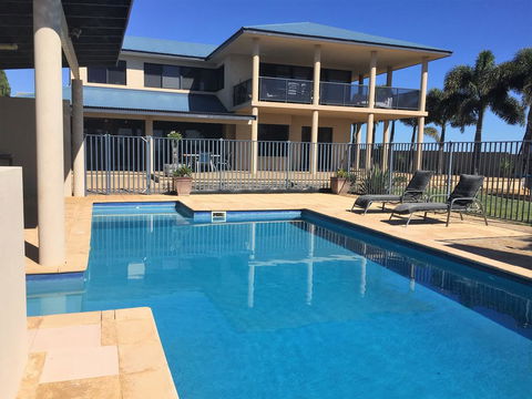 The View Kalbarri - Tourism Townsville 0