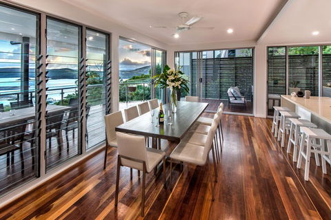 The Vue On Hamilton Island - Tourism Townsville 2