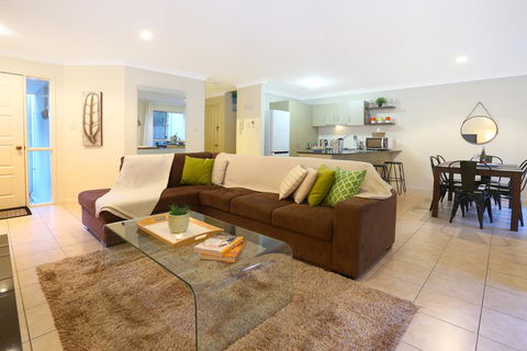 Theme Park HolidayTownhouse - Tourism Townsville 2