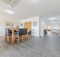 Thompson Ave Apartments - Tourism Townsville
