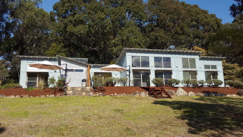 Tilba Coastal Retreat - Tourism Townsville 0