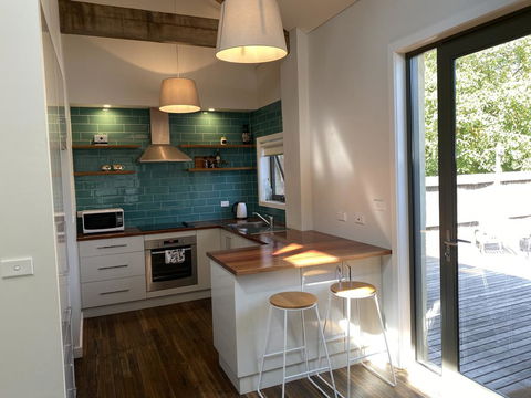 Timboon Toybox Apartments - Tourism Townsville 1