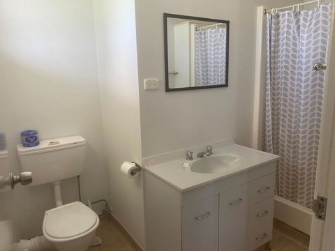 Tin Can Bay Budget Accommodation - Tourism Townsville 2