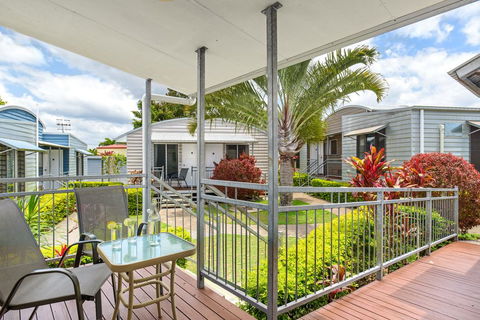 Tin Can Bay's Sleepy Lagoon Motel - Tourism Townsville 0