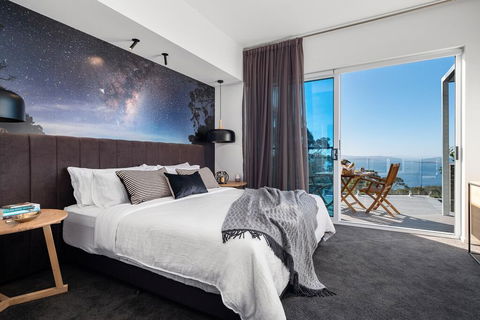 Tinderbox Retreat - Tourism Townsville 0