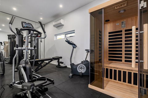 Tinderbox Retreat - Tourism Townsville 3