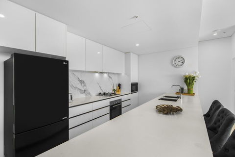 Top Floor 3 Bed Apartment With Million Dollar Views - Tourism Townsville 1